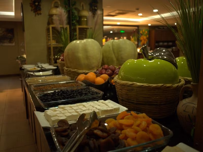 Liv Suit Hotel - 1