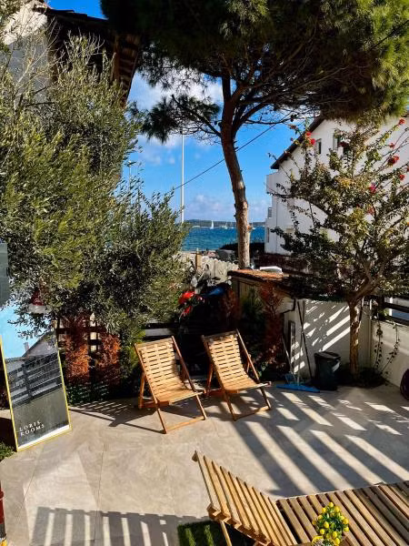 Loris Rooms Urla — 6