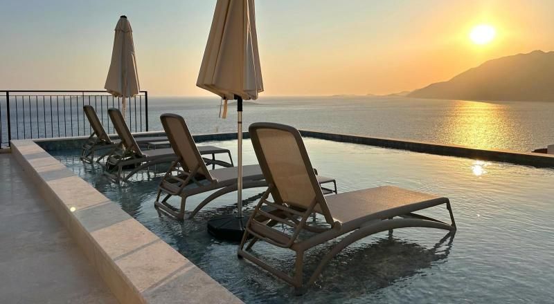 Lyxos Hotel (+12 Adults Only )