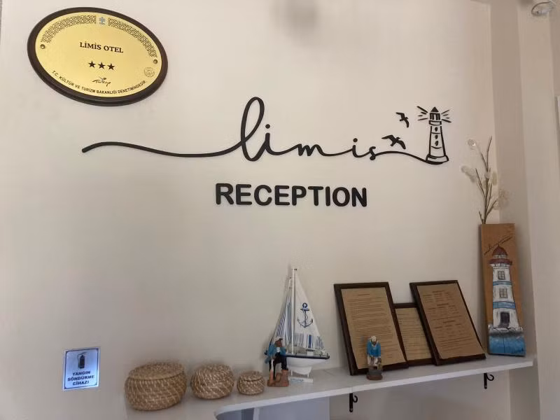 Limis Otel Gökçeada — 2
