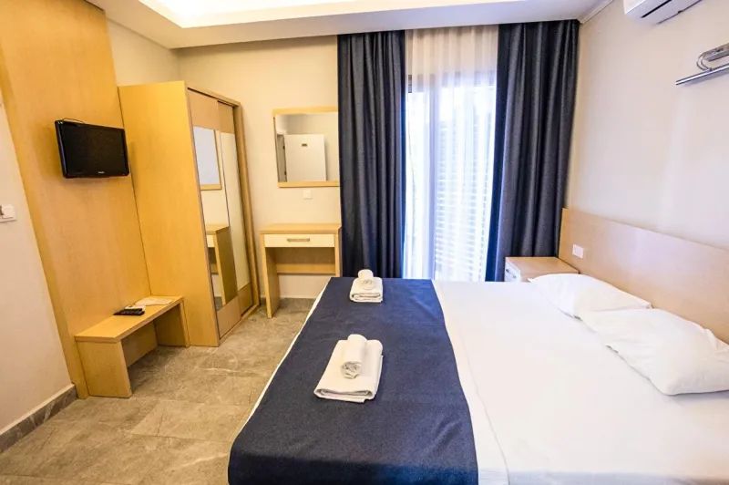 M2 Hotel — 8
