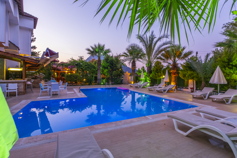 Margarita Otel - 1