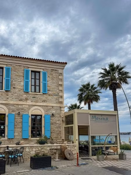 Marina Foça Hotel