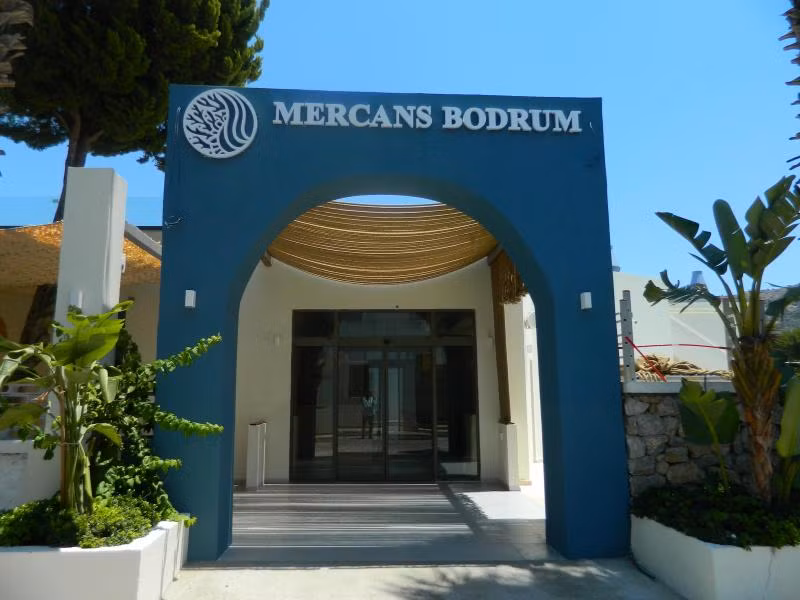 Mercans Bodrum Beach Hotel - 2