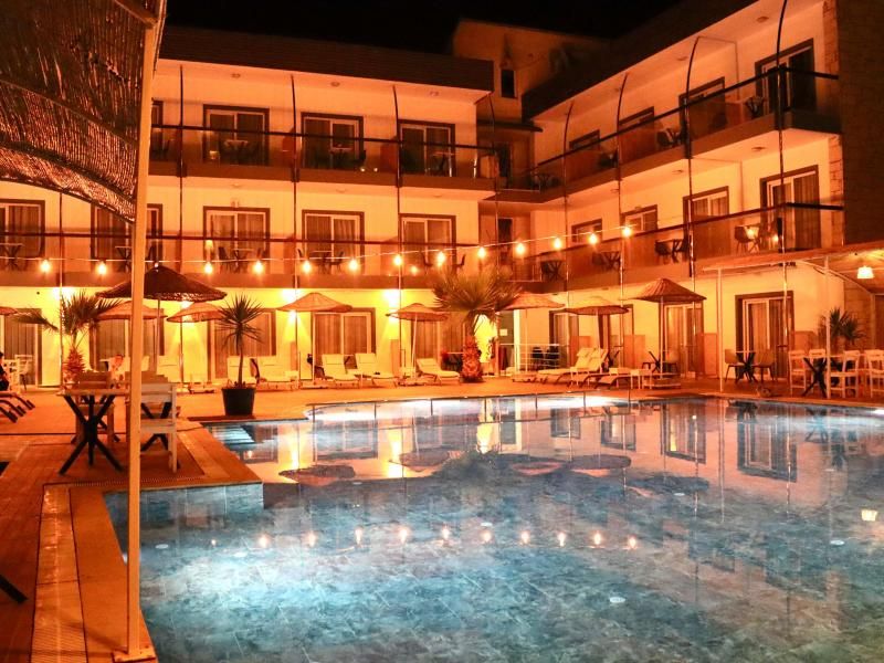 Mos Otel Çeşme - 4