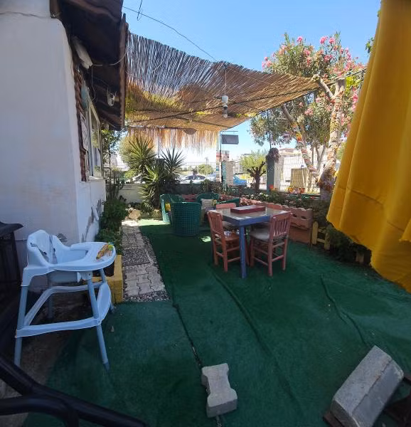 Neşeli Pansiyon Cafe Sığacık — 10