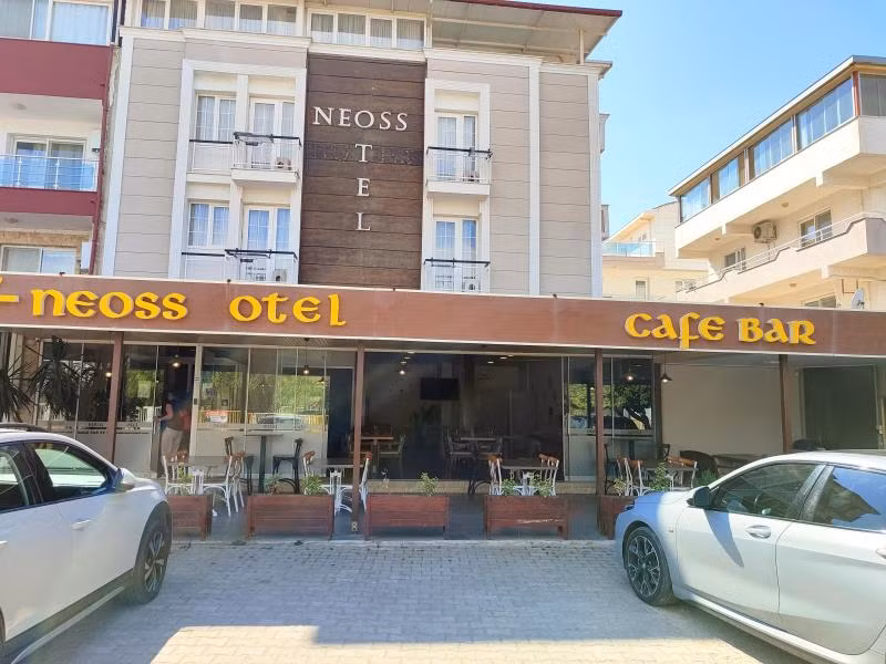 Neoss Butik Otel Sığacık
