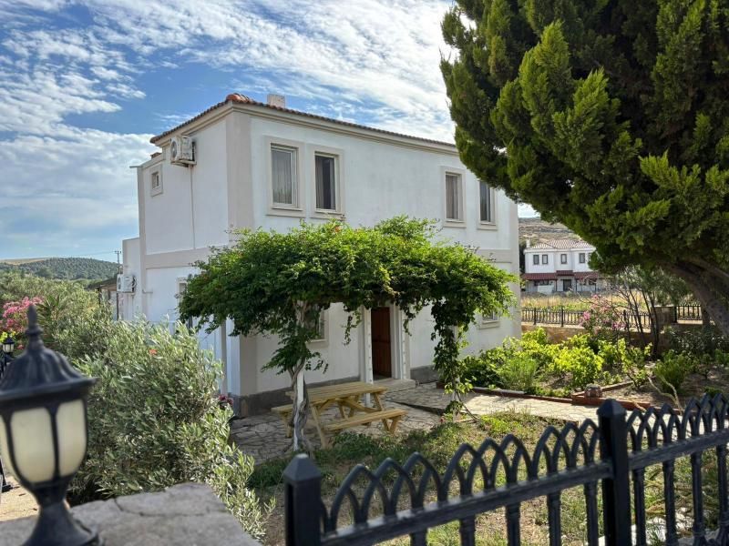 Nevalinn Bozcaada — 7