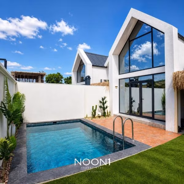 Noon1 Resort