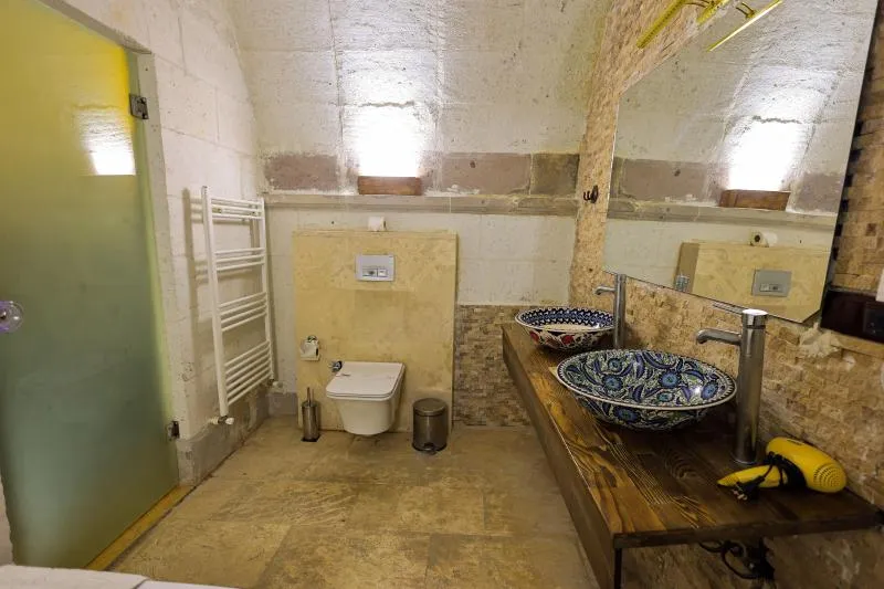 Ortahisar Cave Hotel — 8