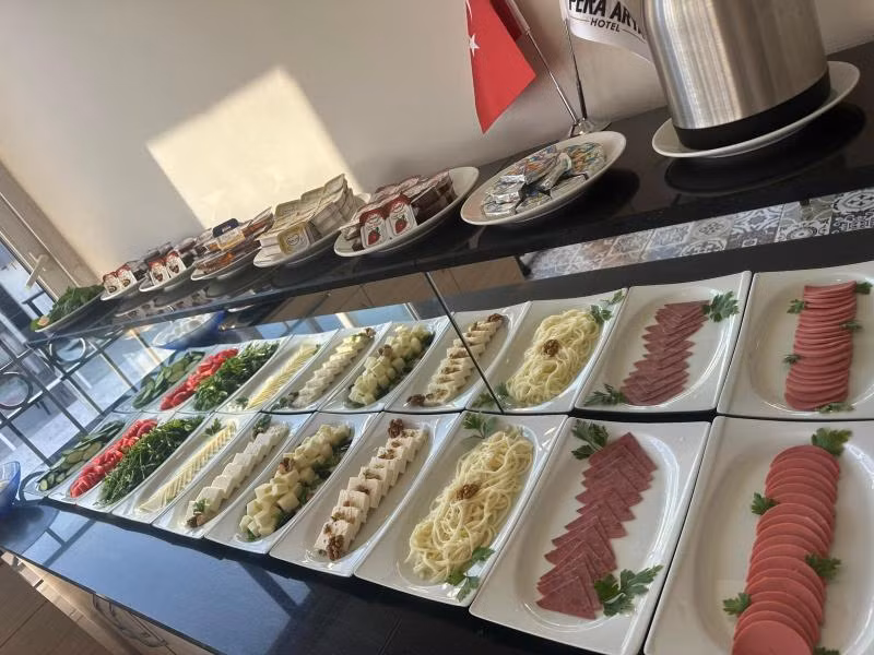 Pera Arya Hotel - 3