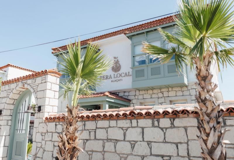 Pera Locale Alaçatı