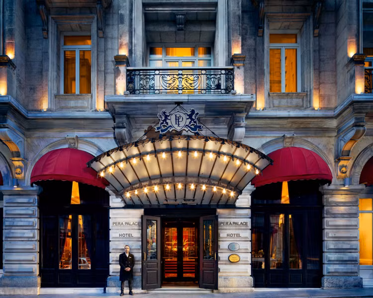 Pera Palace Hotel - 2