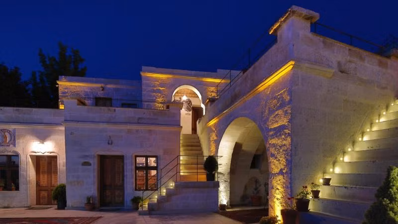 Phocas Cave Suites - 2