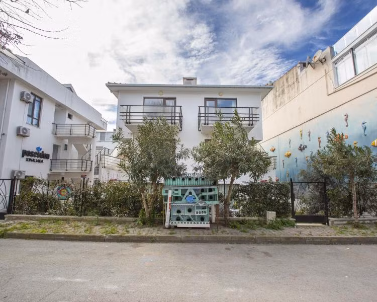 Poseidon Kınalıada Tatil Evi