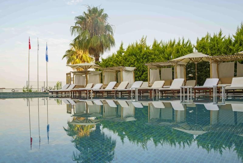 Qinn Hotels - 3