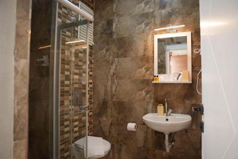 Quatro Life Otel — 6