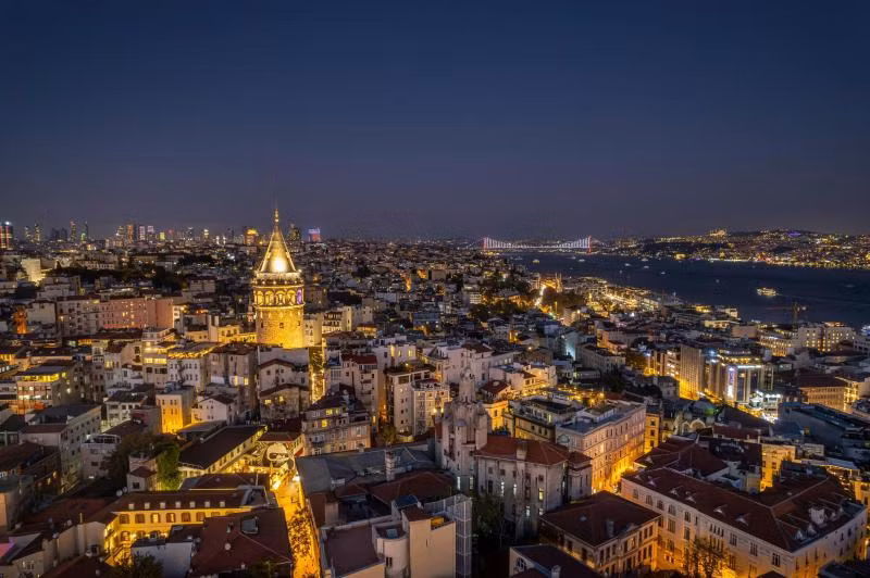 Rixos Pera Istanbul + Nickelodeon Play Tersane Access — 7