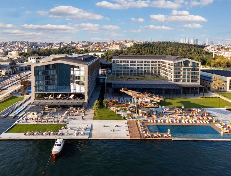 Rixos Tersane Istanbul + Nickelodeon Play Tersane Access - 2