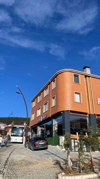 ROZA OTEL - 1