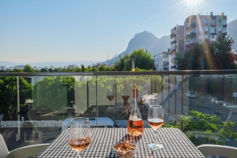 Rudblu Suites - 1