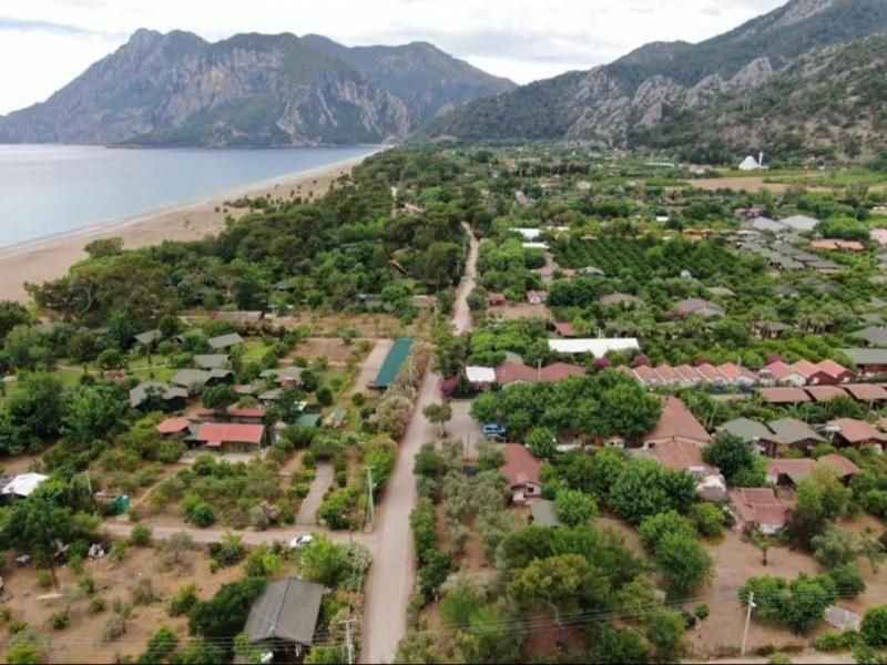 Çıralı Şah Apart - 1
