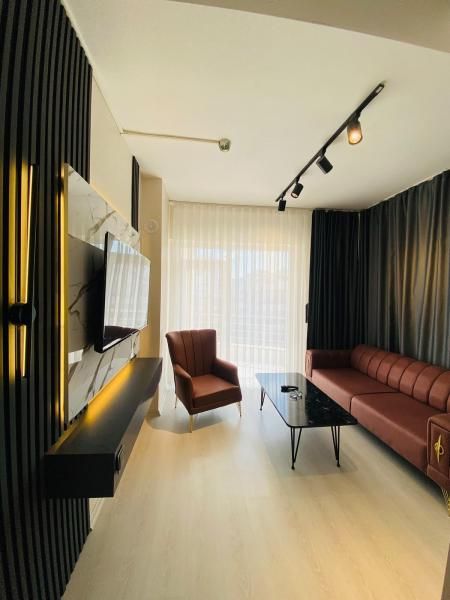 S Suit Kayseri