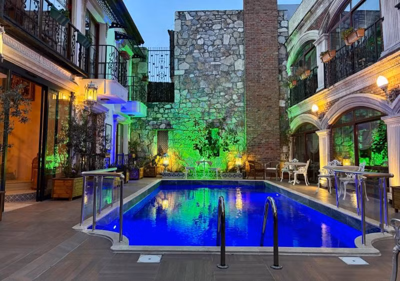 Saint John Hotel - 3