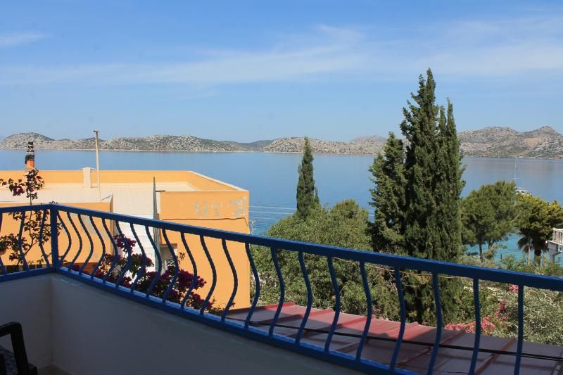 Saranda Beach Pansiyon - 1