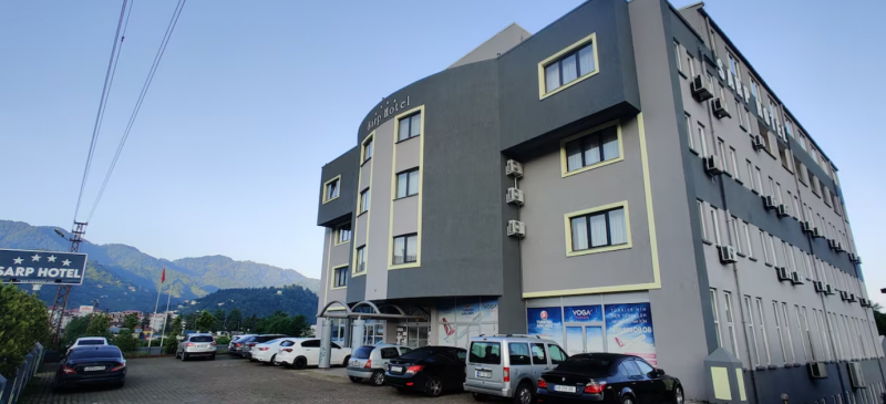 Sarp Otel