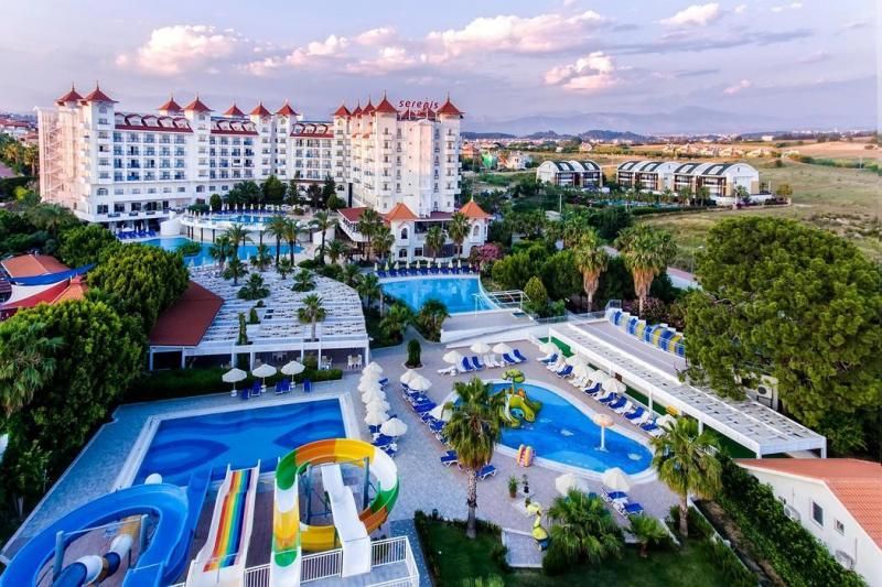 Serenis Hotel - 1