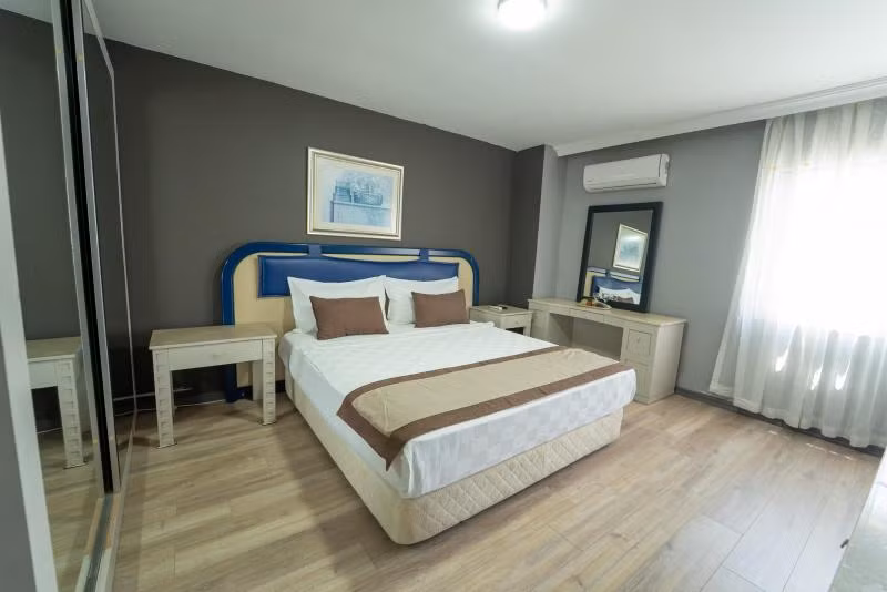 Sever Suites Hotel — 6