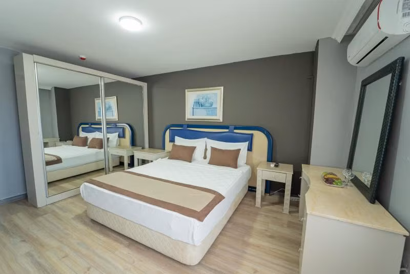 Sever Suites Hotel — 8