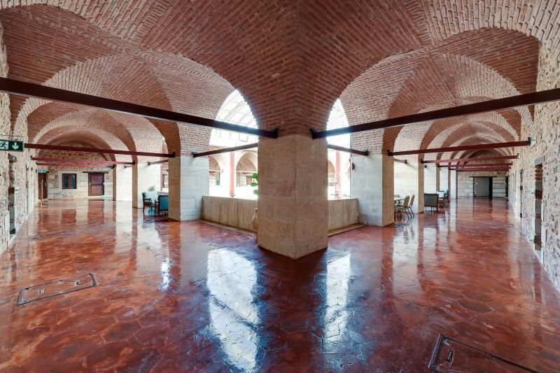 Silk Road Museum Hotel — 8