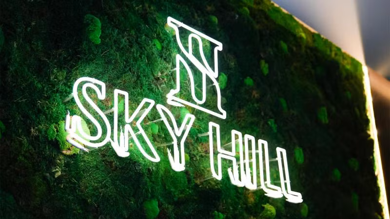 Sky Hill Hotel - 1