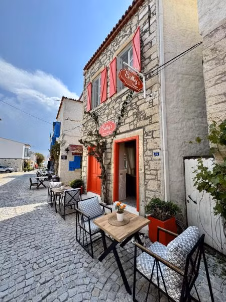 Sultys Alaçatı Köyiçi - 1