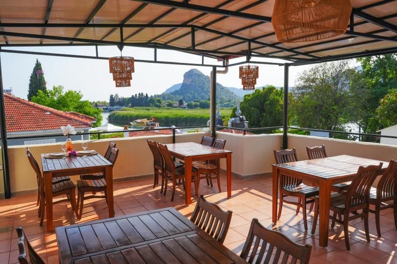 The Dalyan's — 6