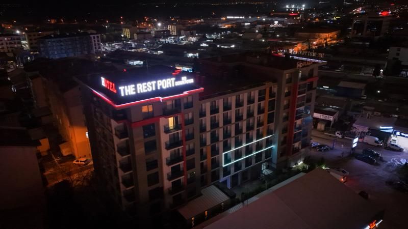 The Rest Port ND Downtown — 3