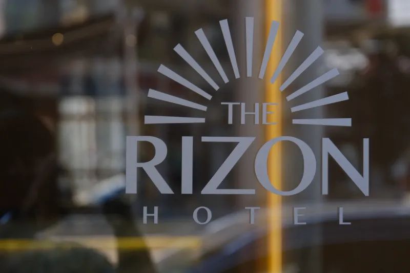 The Rizon Hotel — 4