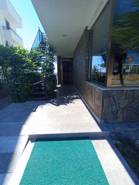 Tone Otel — 7