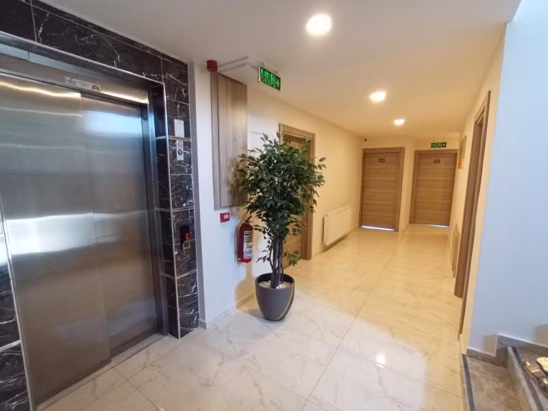 Tone Otel — 5