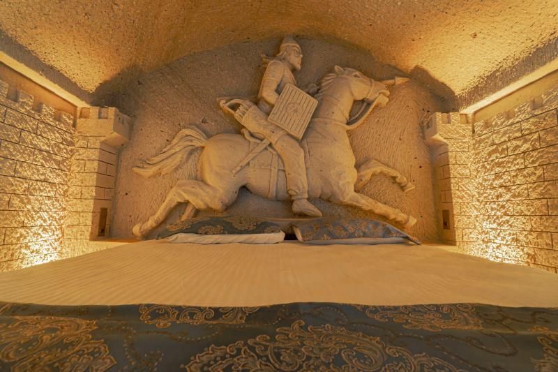Tyana Cave House — 8