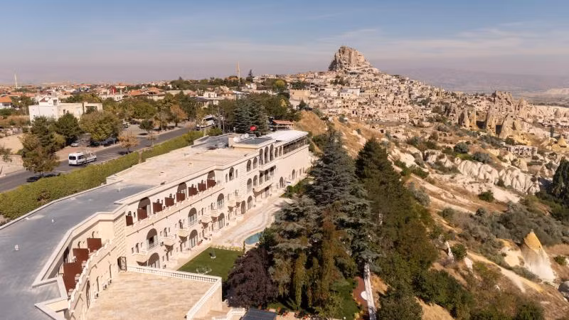 Uçhisar Kaya Otel — 2