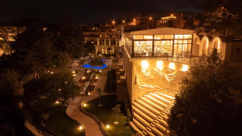 Uçhisar Kaya Otel — 6