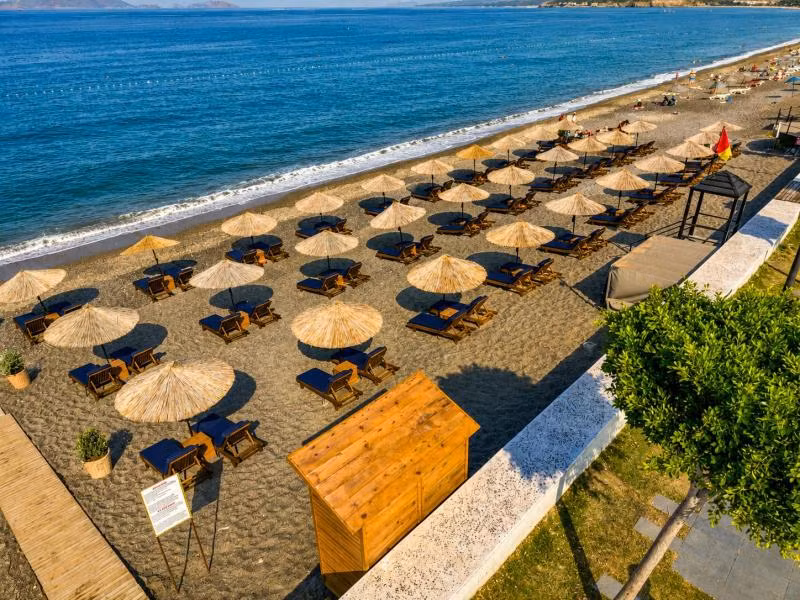 Uras Beach Hotel