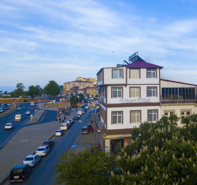 Uzer Otel