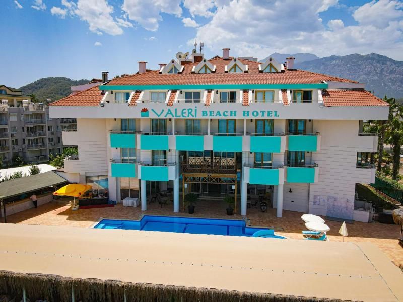 Valeri Beach Hotel - 2