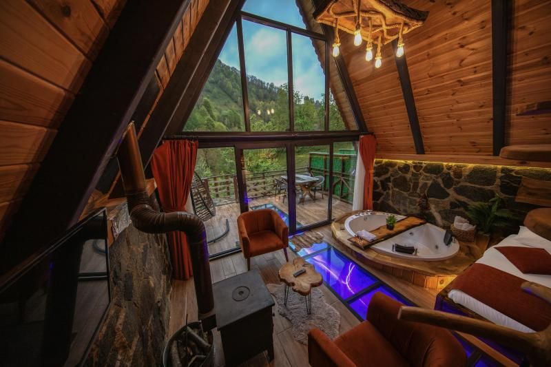 Waterfall Bungalow - 4
