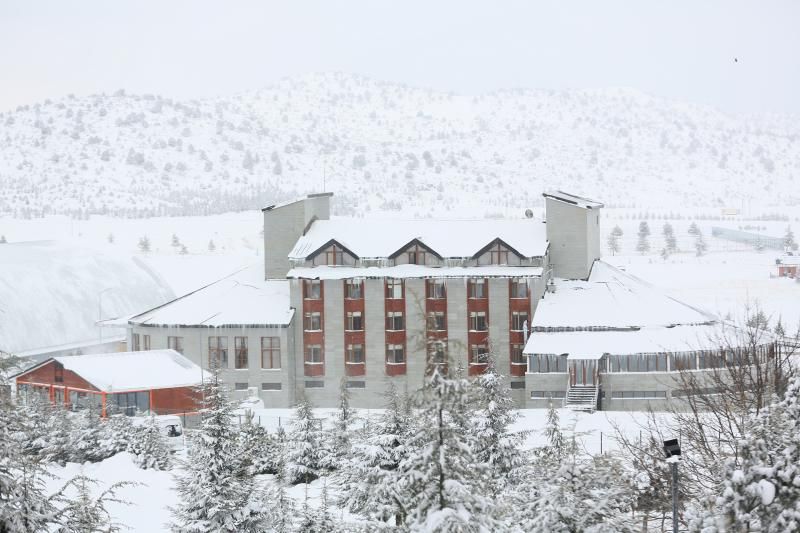 West Davraz Hotel