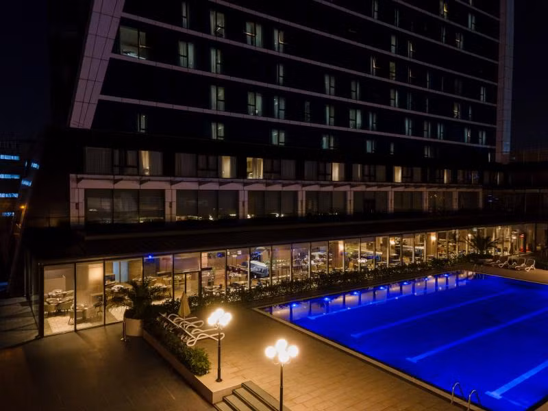 Windsor Hotel & Convention Center İstanbul - 4